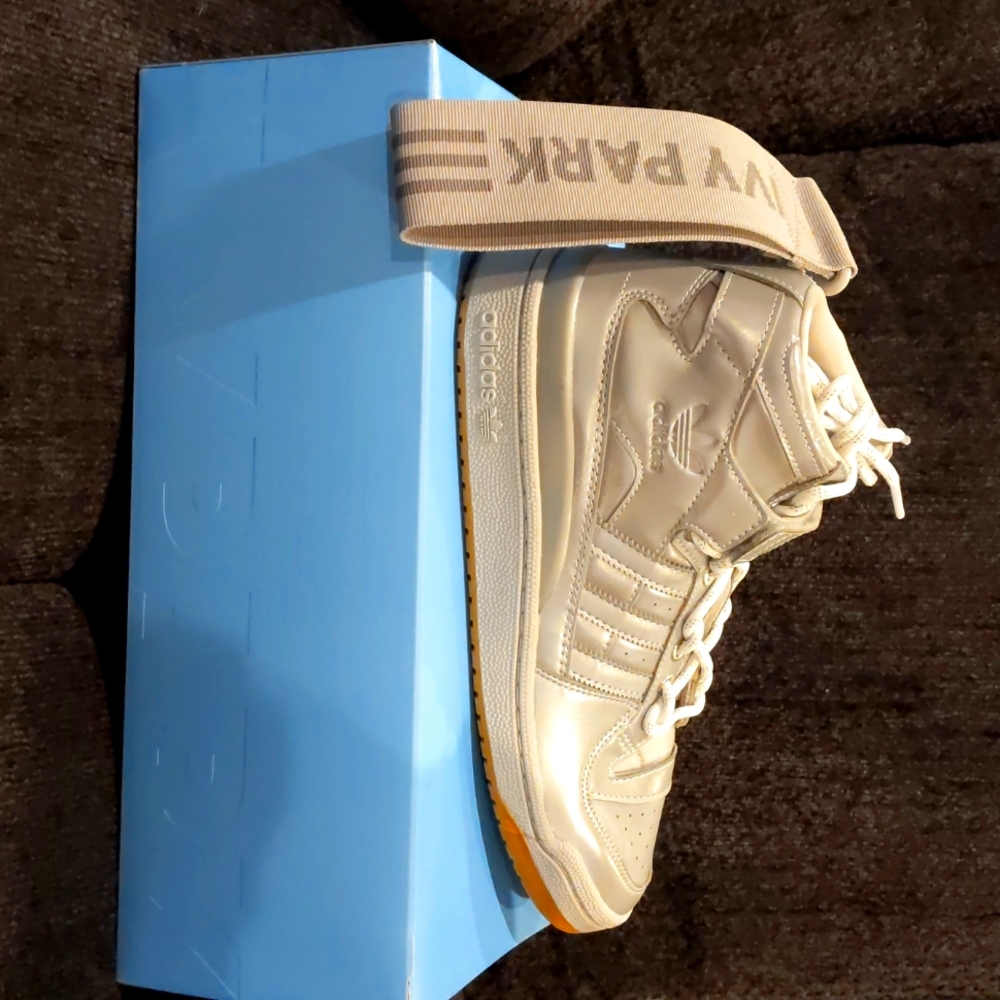Adidas Originals Ivy Park Icy Forum Mid Silver Metallic Size 11